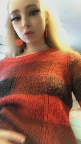 ? Sofi <strong>@thespacebimbo</strong> in small tits flashing petite porn video