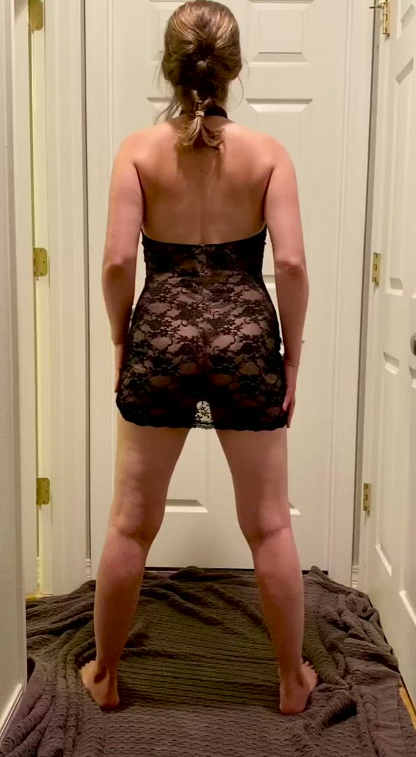 Acctfwb <strong>@accountforwifesbutt</strong> in bending over milf wife porn video