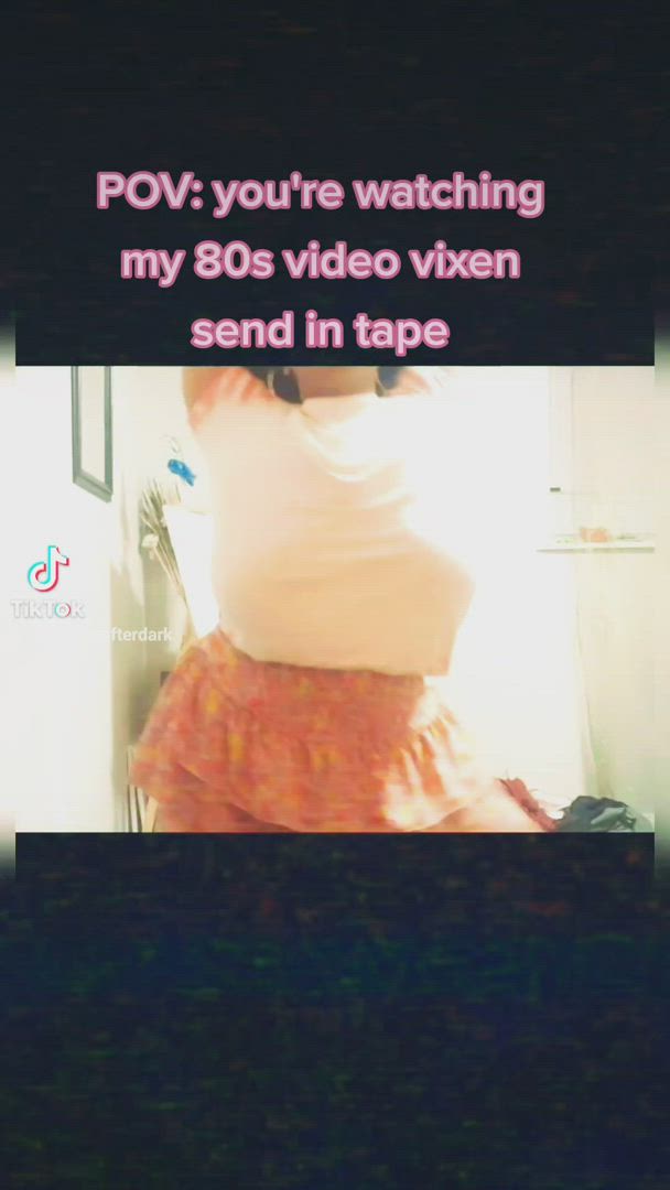 Ahyoka <strong>@ahyokaafterdark</strong> in big bouncing tits dancing bbw porn video