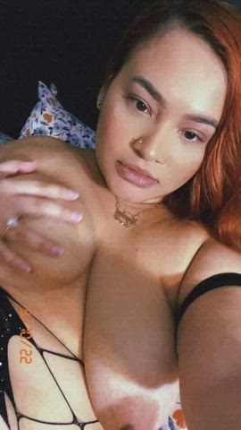 Alexaa14 <strong>@alexxabtoes</strong> in big tits onlyfans licking porn video