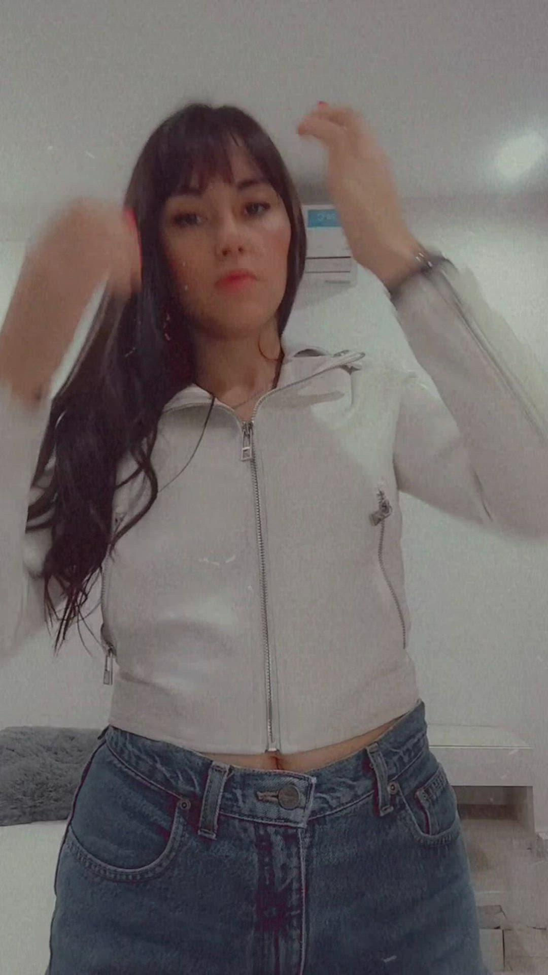 Alexaok <strong>@alexaok.69</strong> in natural tits brunette latina porn video