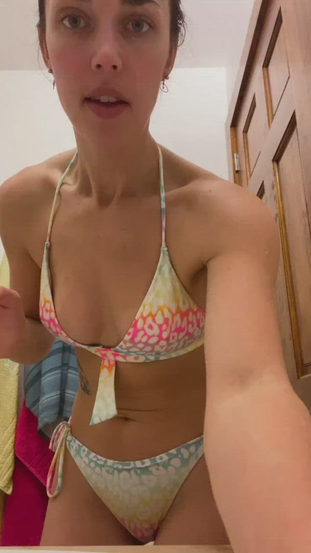 Alicexorose <strong>@alice_xo_rose1</strong> in natural tits brunette booty porn video