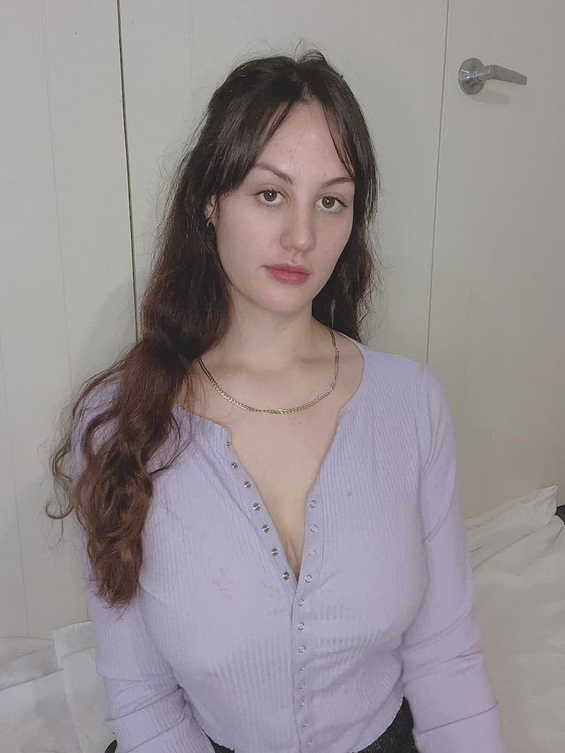 Alizaj <strong>@thegeminifairy</strong> in natural tits smoking milf porn video