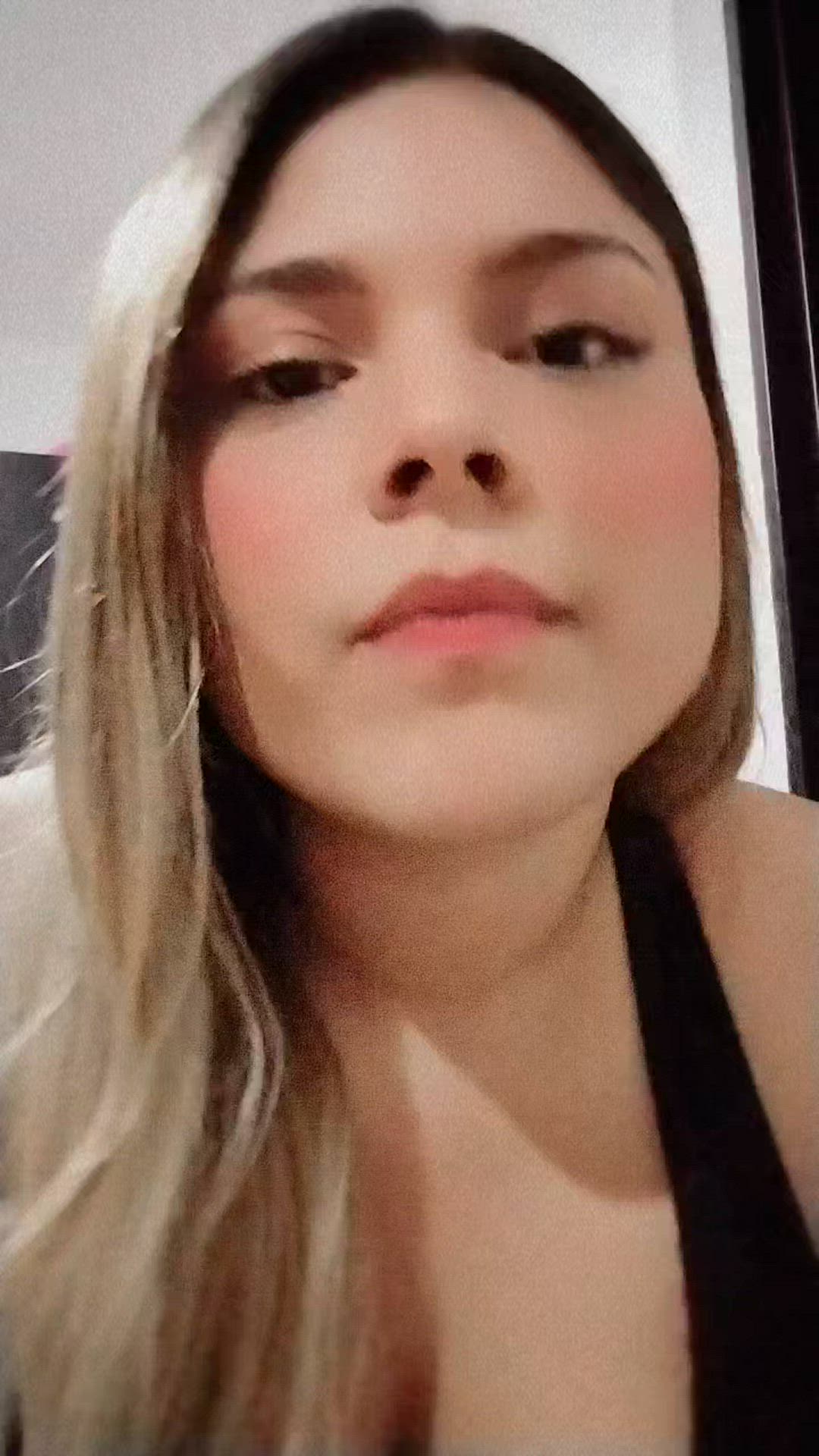 Allisonmoonsx <strong>@allisonmoonsx</strong> in porn video