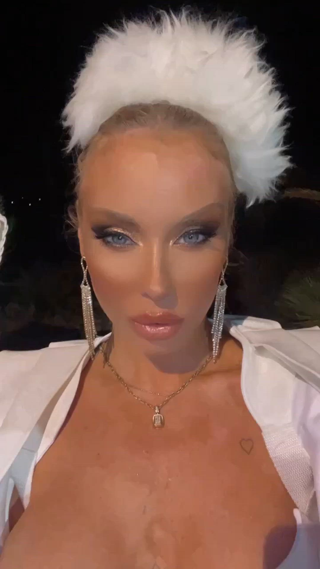 Alycewonder <strong>@alycewonder</strong> in big tits onlyfans porn video