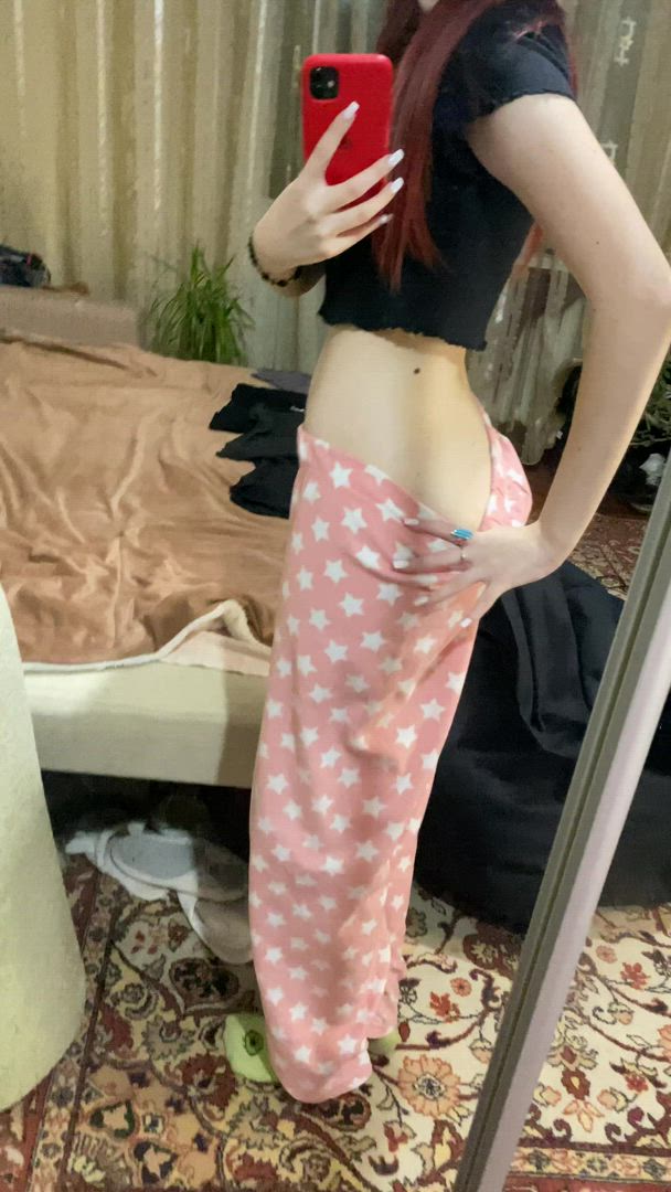 Amaliafoxie <strong>@red.foxie1</strong> in 18 years old petite ass porn video