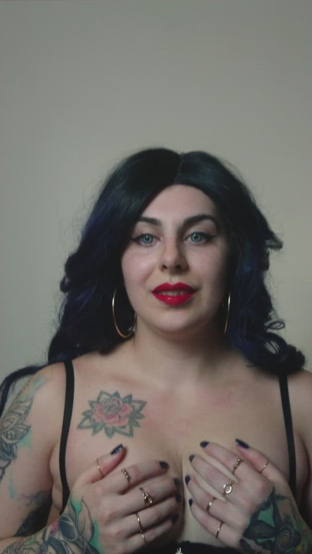Amour's <strong>@candyamour</strong> in bouncing natural tits brunette boobs porn video