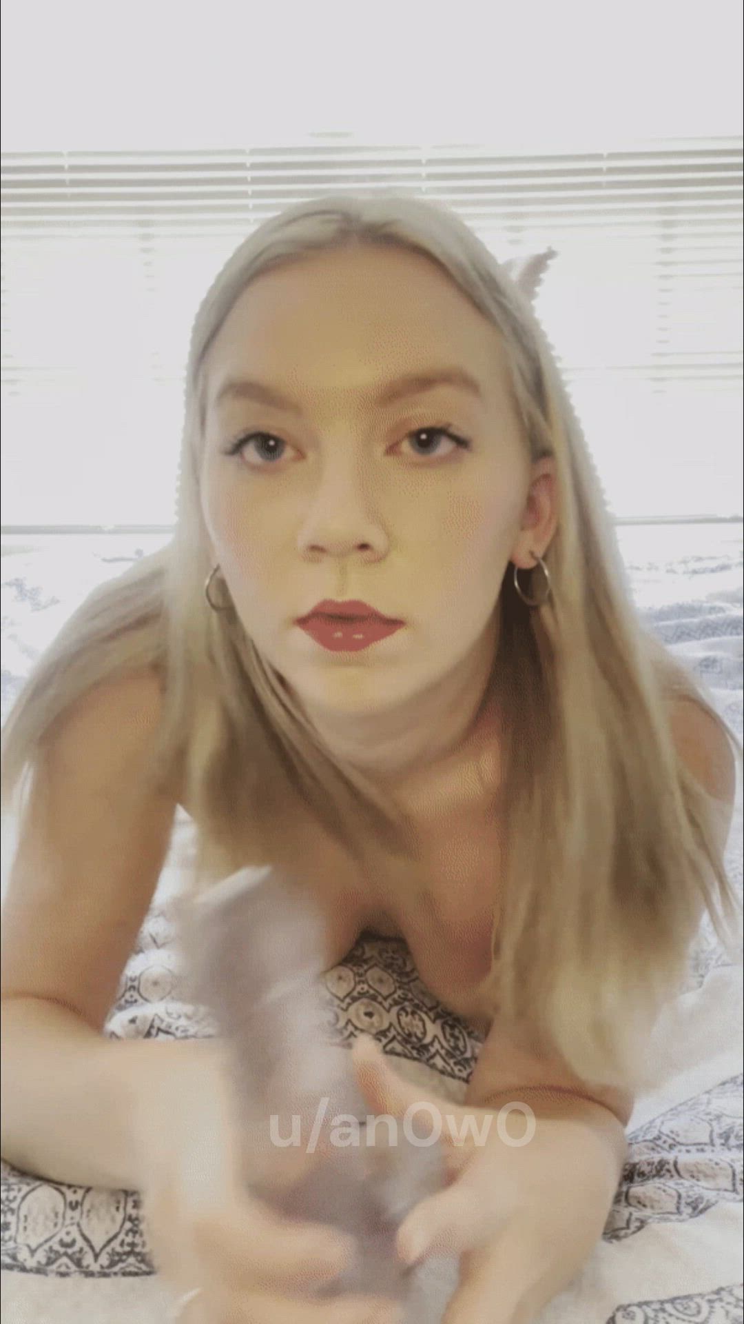 An0therw0man <strong>@an0w0</strong> in porn video