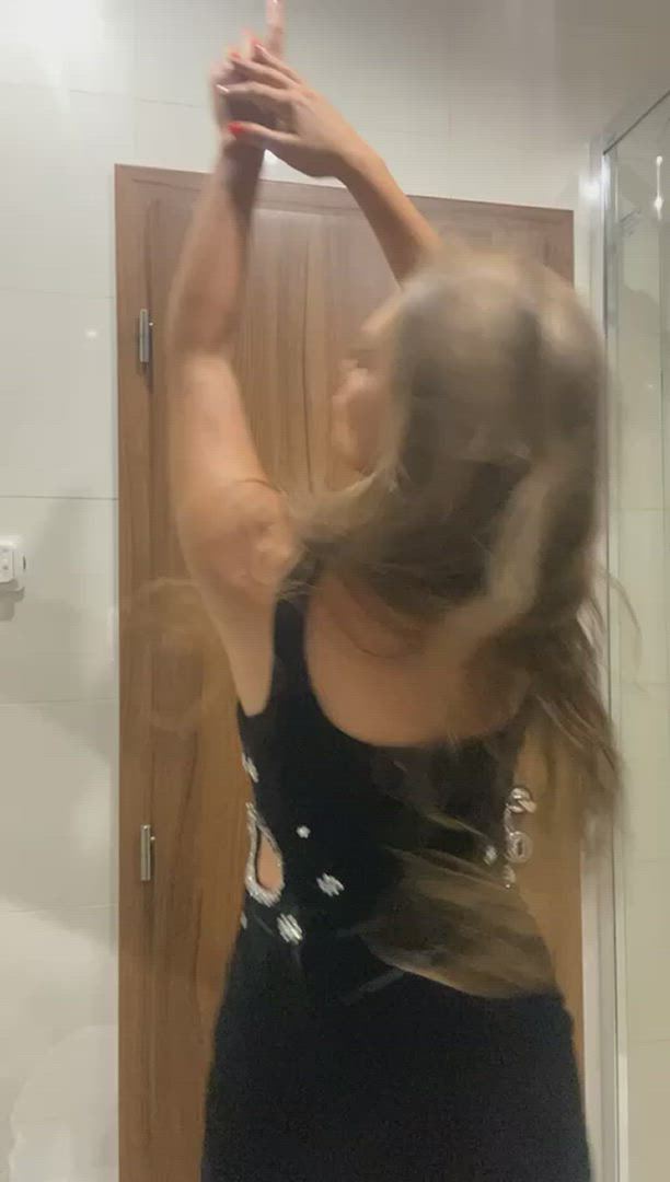 AnastasiaWoods <strong>@anastasiawoodsx</strong> in first date long hair onlyfans porn video