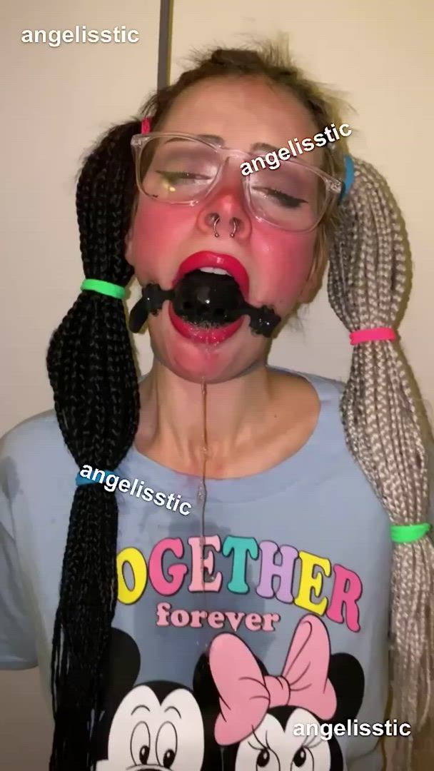 Angelisstic_ <strong>@angelisstic</strong> in face slapping tongue fetish facesitting face fuck choking glasses choker facial gagged porn video