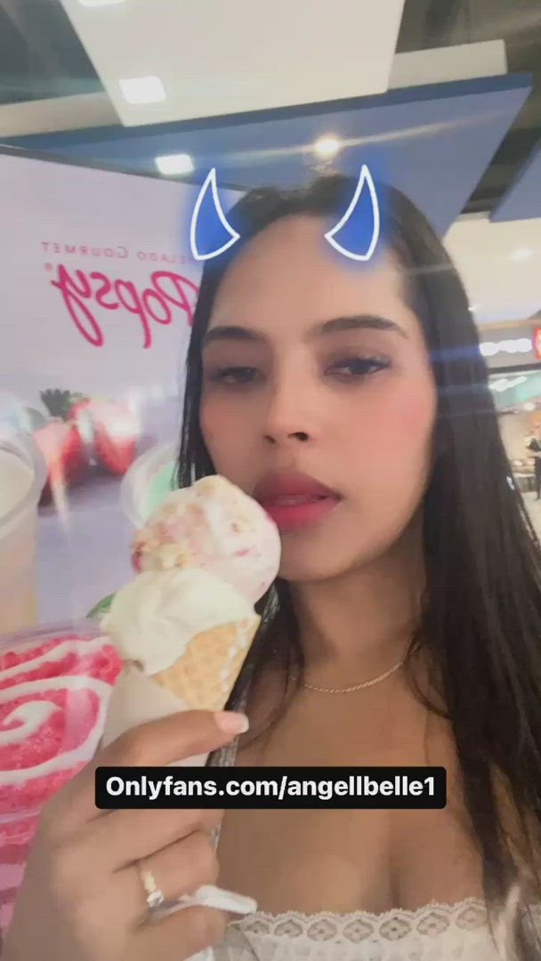 Angellbelle <strong>@angellbelle1</strong> in fetish tongue long tongue colombian caption erotic latina porn video