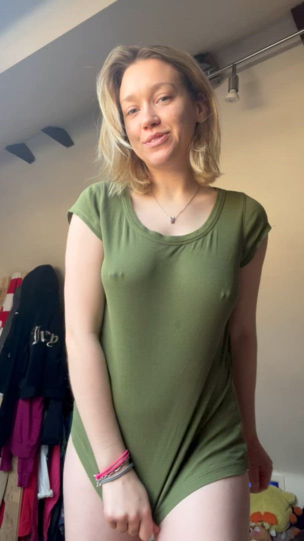 Angelmolly69 <strong>@angelinashortskirt</strong> in porn video