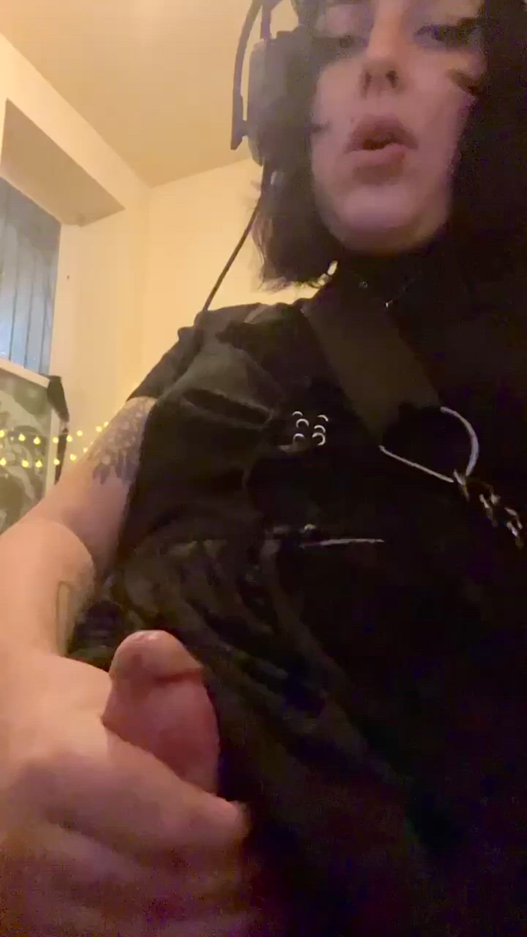 Annabunny333 <strong>@anna_bunny33</strong> in woman trans girlcock amateur porn video