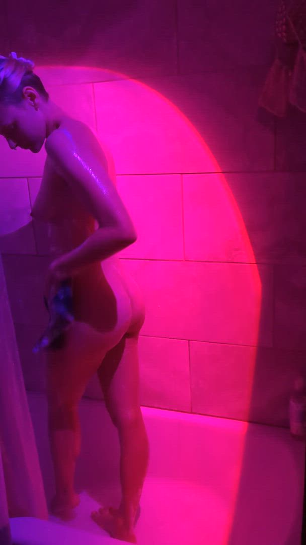 Anonymushroom <strong>@anonymushroom2</strong> in porn video