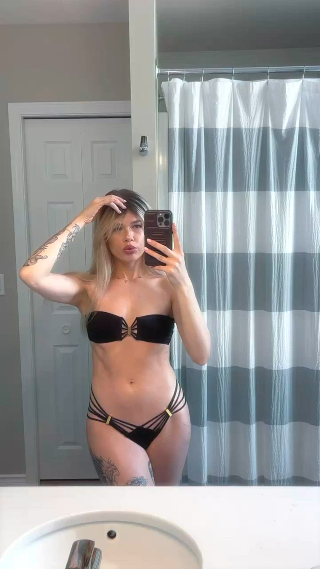 Aquariusangel222 <strong>@aquariusangel222</strong> in porn video