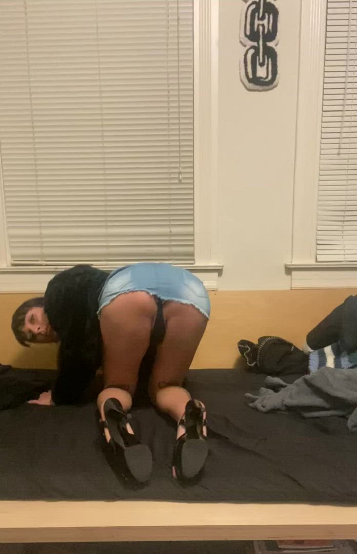 Ari <strong>@ariaaaxxx</strong> in porn video