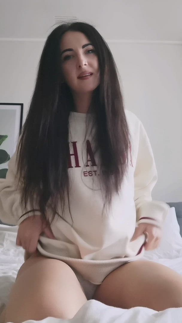 Aria Foxx  <strong>@gucci_foxx_aria</strong> in small tits petite tease porn video