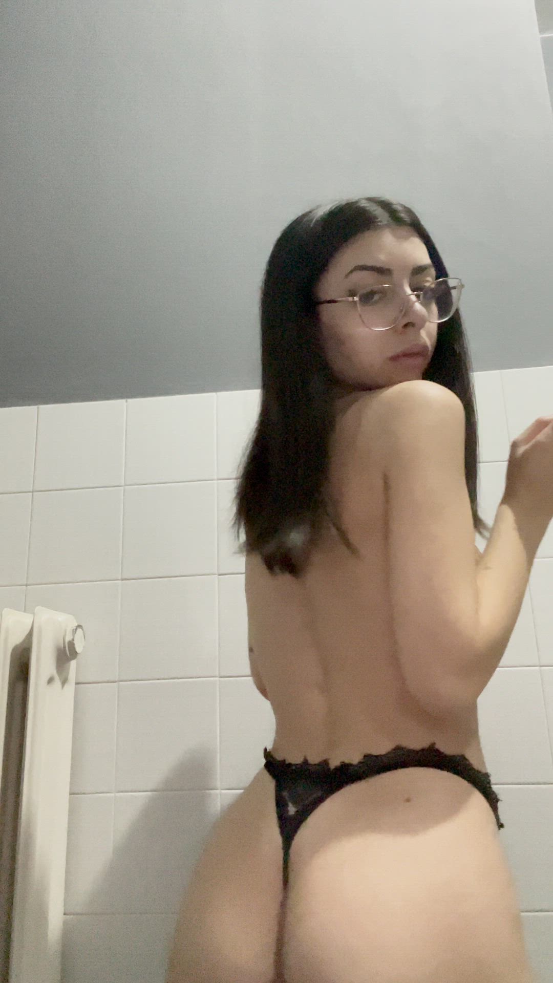 Aria4real <strong>@tiny_aria</strong> in natural tits amateur ass porn video