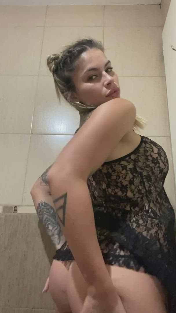 Arinettasexy <strong>@arinetta_baby</strong> in porn video