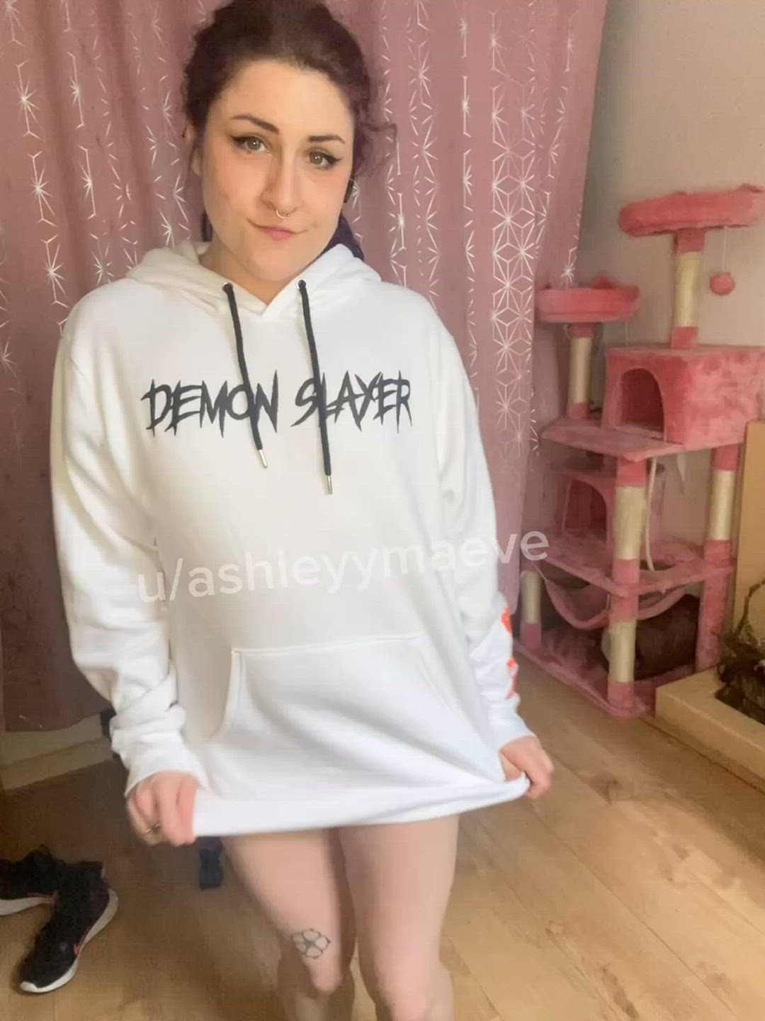 Ashley Maeve  <strong>@ashleymaeve</strong> in porn video
