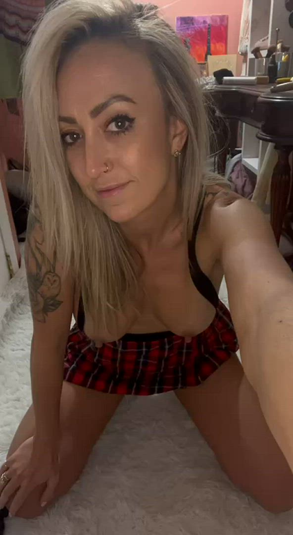 Athenarose <strong>@therealathena18</strong> in porn video