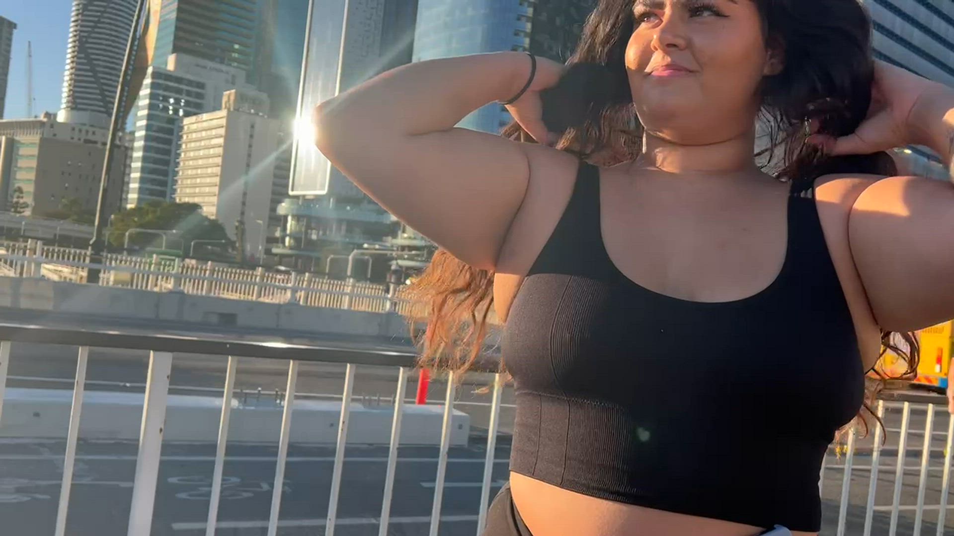 Avajadexx <strong>@peachypolynesian</strong> in r/caughtpublic big tits brunette flashing porn video