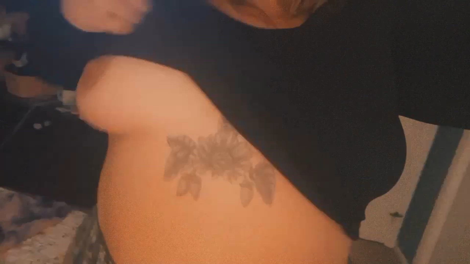 AyJay?? <strong>@amateur_ayjay</strong> in big tits amateur boobs porn video