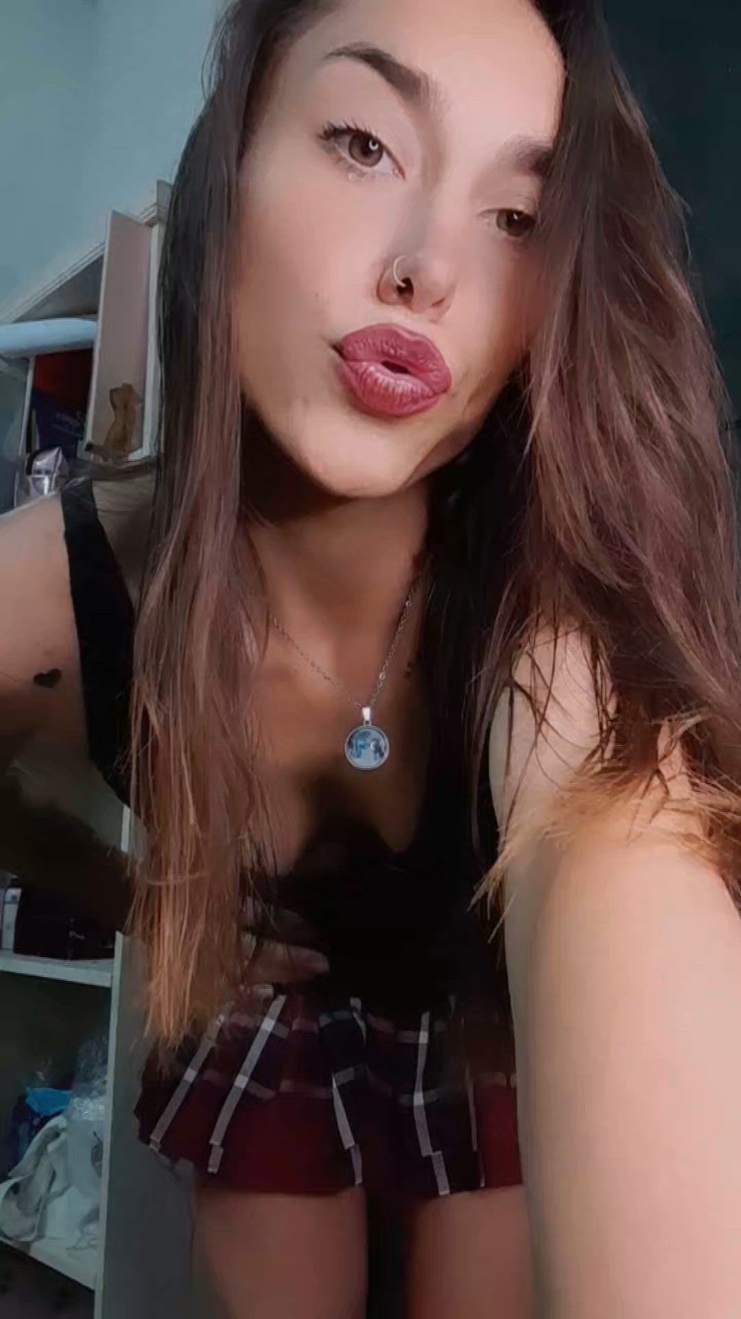 Babylittlebratz <strong>@babybratzvip</strong> in porn video