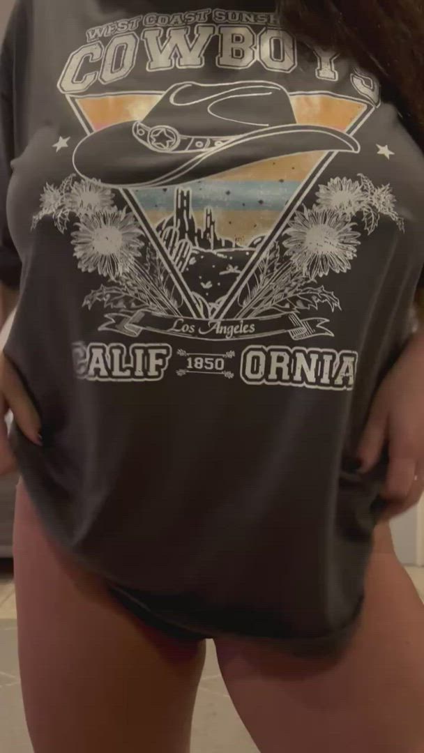 Bailey milburn  <strong>@baileymilburn</strong> in titty drop onlyfans curvy porn video