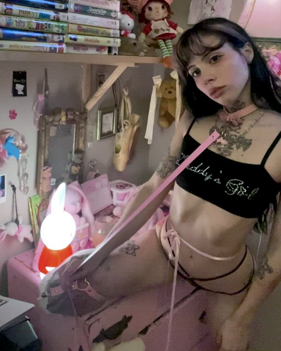 Bambi <strong>@bambipup</strong> in porn video