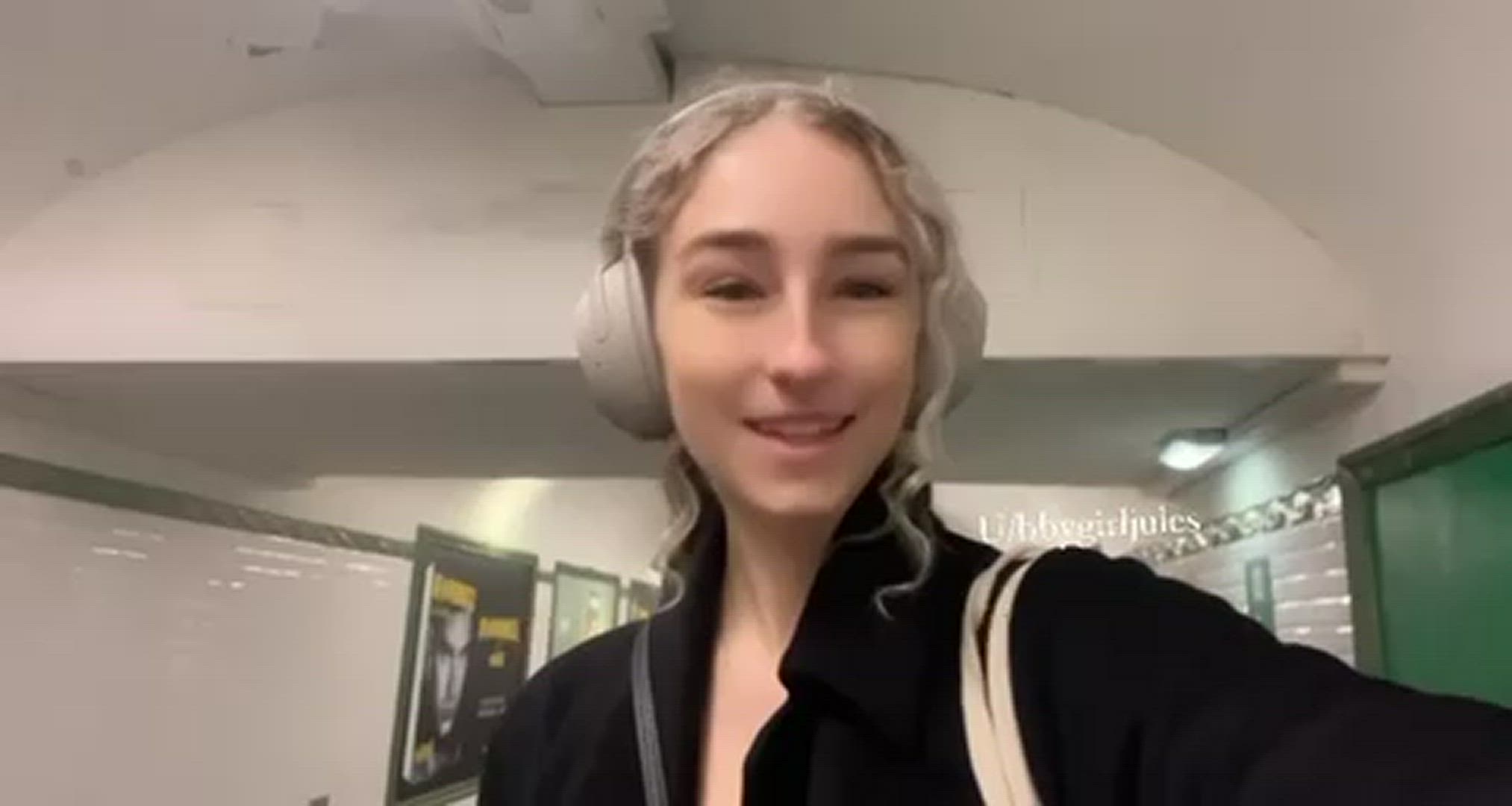 Bbygirljules  <strong>@bbygirljules</strong> in porn video