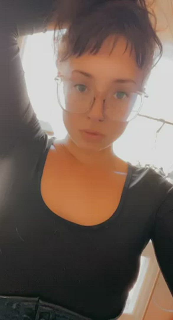 BeatriceBunny <strong>@bifocalbunnies</strong> in porn video