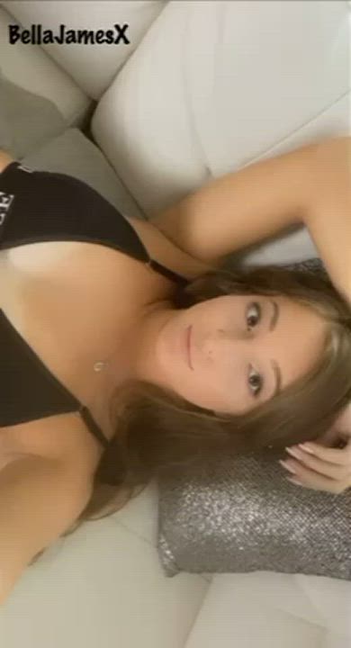 BellaJamesX  <strong>@bellajamesx</strong> in porn video