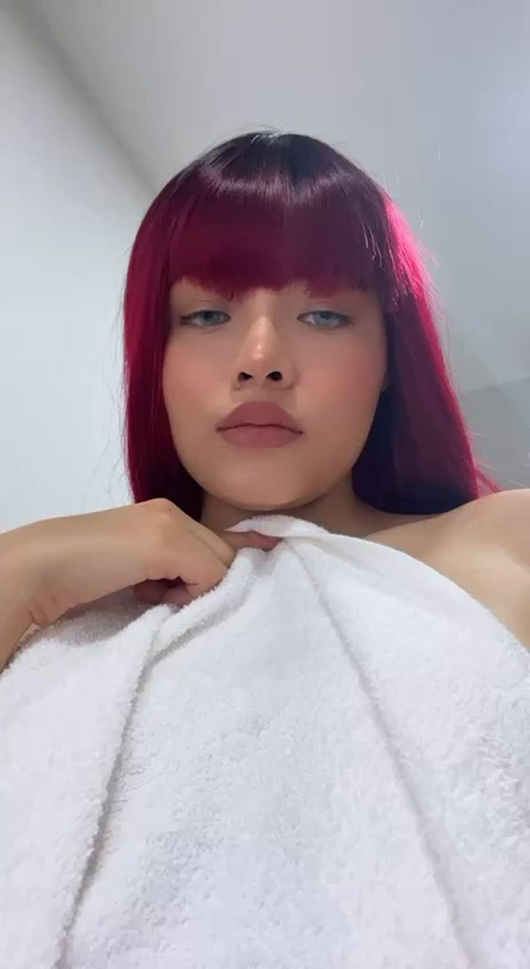 Bellastrawberry <strong>@bellayourbae</strong> in porn video