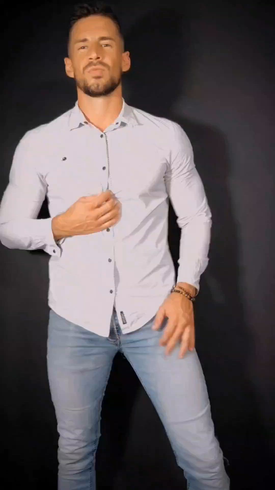 Benjoyoff <strong>@benjoyoff</strong> in porn video