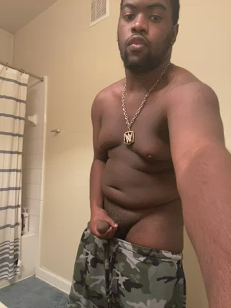 Big Daddy Devin <strong>@devin_18</strong> in porn video