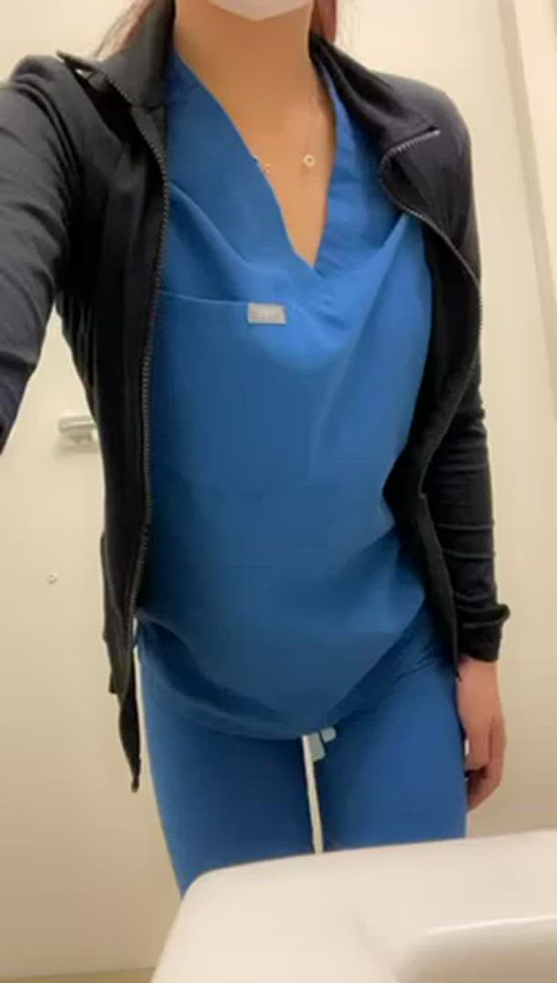 Boobaexjesss <strong>@boobaexjessss</strong> in r/asiansgonewild booty nurse porn video