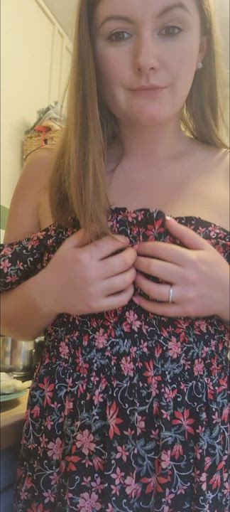 Bored English Wife  <strong>@bored_english_wife</strong> in porn video