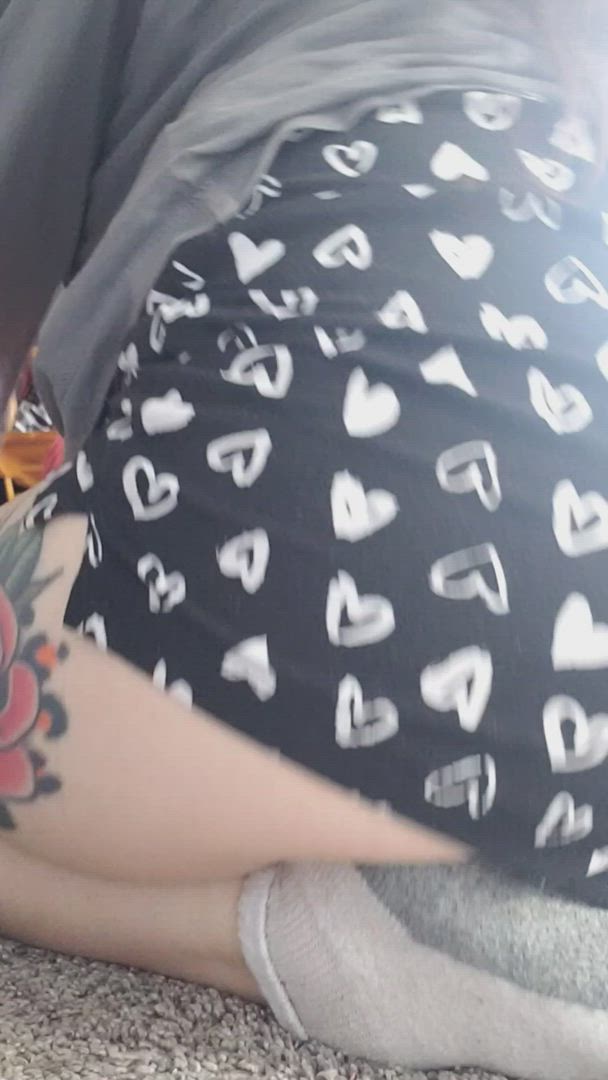 Boss lady <strong>@vipbosslady90s</strong> in lips spread pussy brunette asian porn video