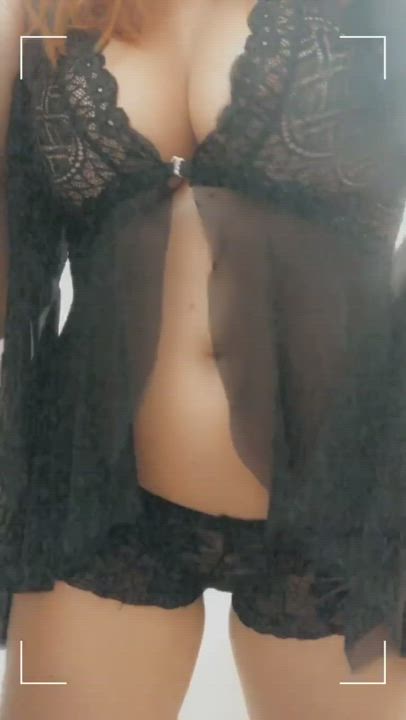 Brazilian Redhead <strong>@brazilian.redhead</strong> in porn video