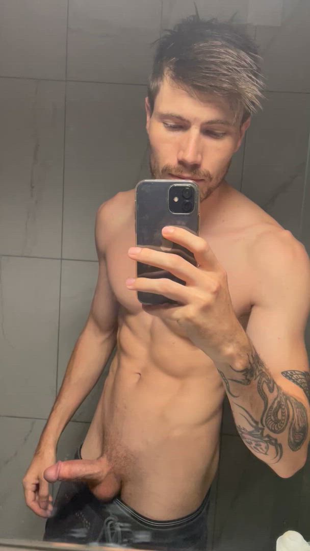 Brenniecooki <strong>@theboynextdoorr</strong> in blue eyes big dick cock cute abs gay porn video