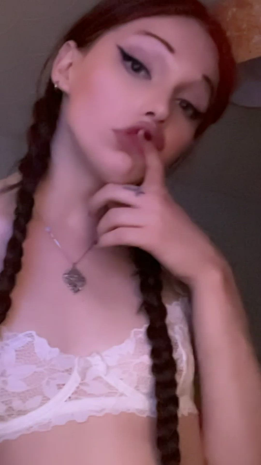 Bumblebea98 <strong>@el_bea123</strong> in trans woman thick cock onlyfans petite pretty nsfw porn video