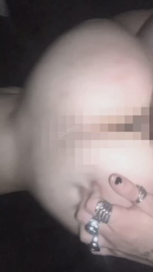 Bunni <strong>@bunni-xxx</strong> in big clapping ass asshole emo porn video