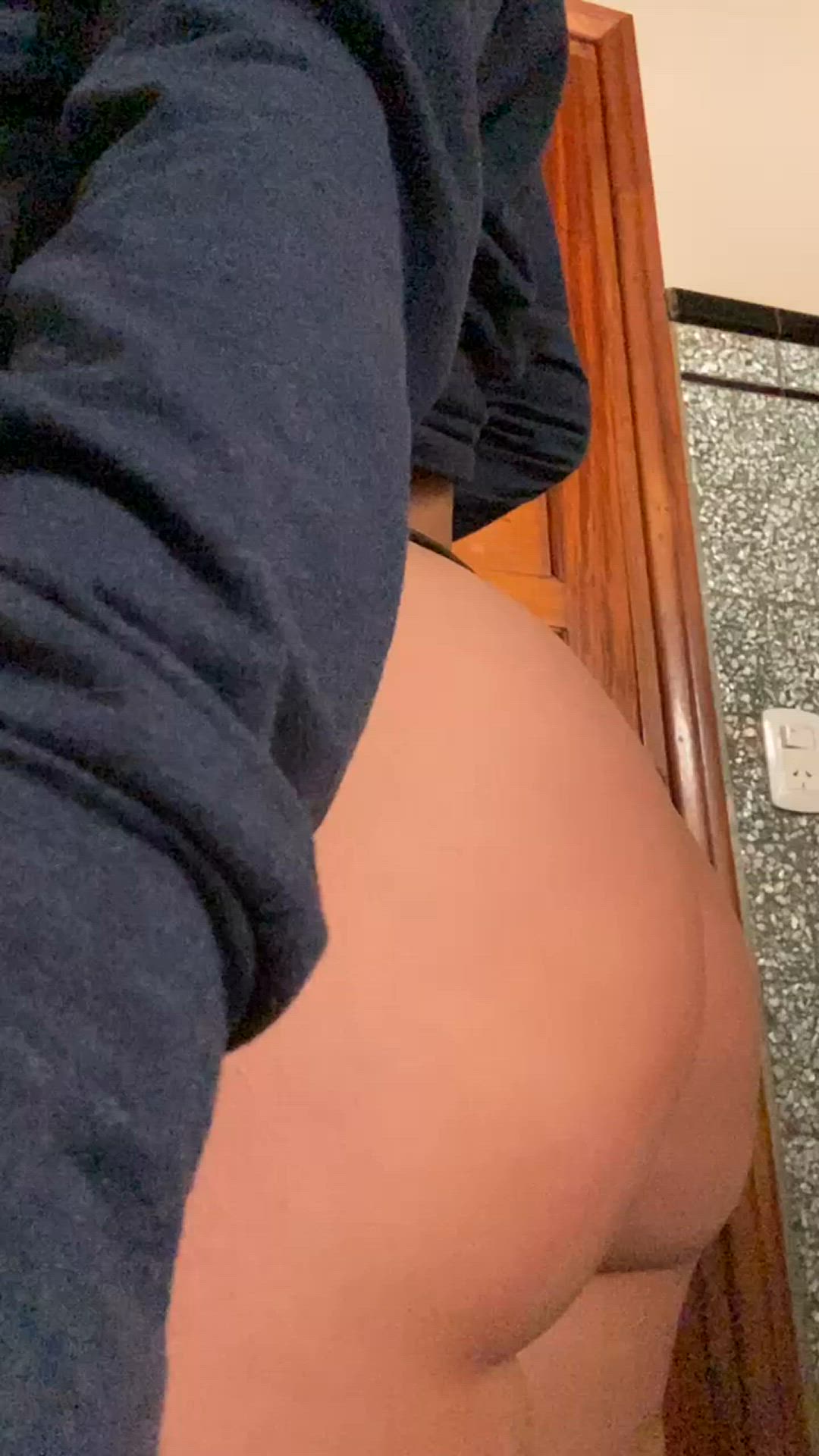 Bunnylisa <strong>@bunnylisaaa</strong> in homemade big ass amateur porn video