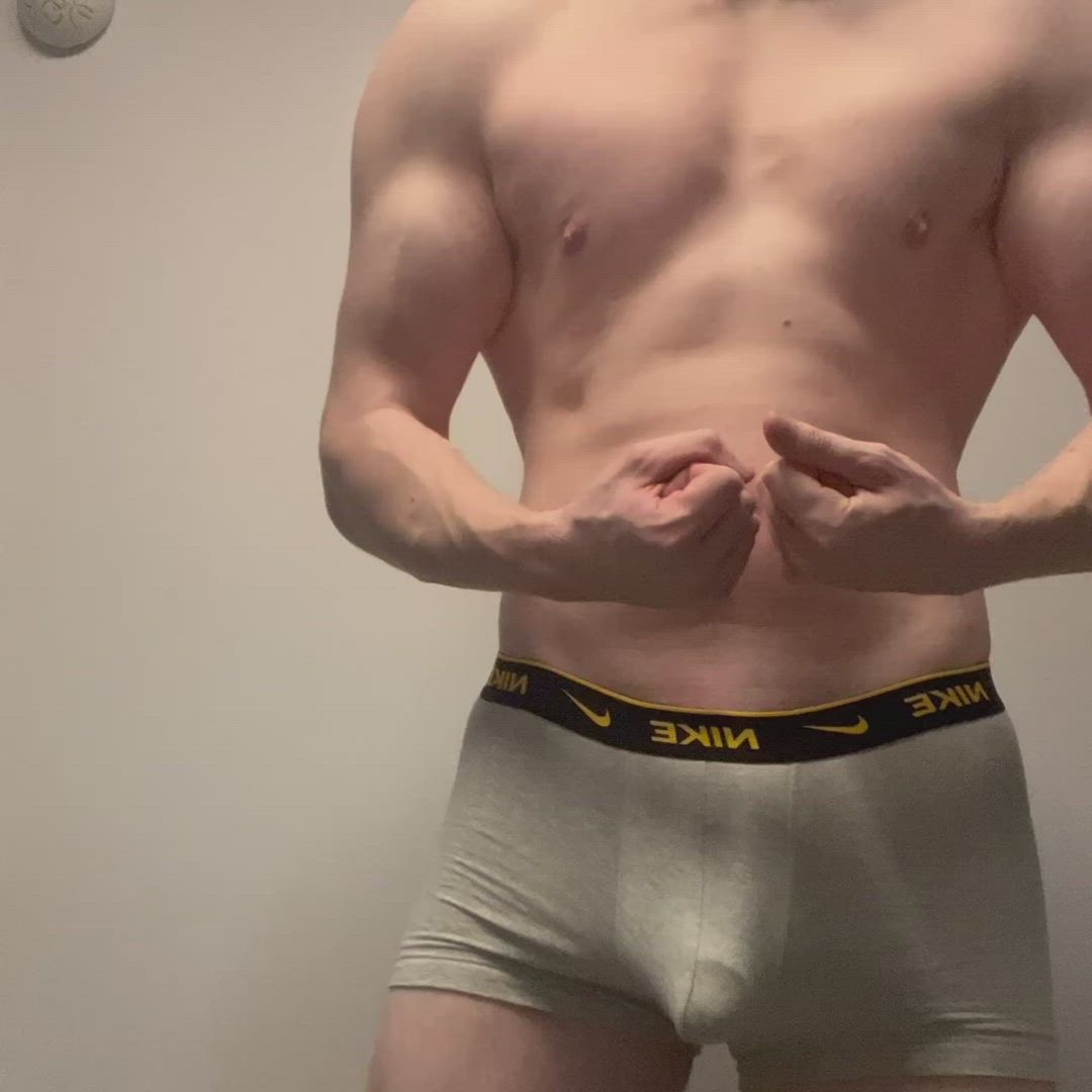 Bwcxxl <strong>@bwcxxl</strong> in size difference big dick bulge cock bwc gay porn video