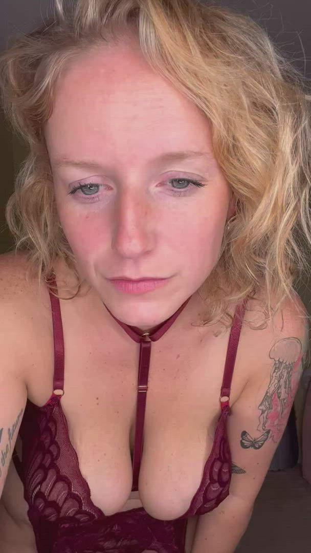 Callie James  <strong>@shy_butterfly22</strong> in big huge tits blonde ass porn video