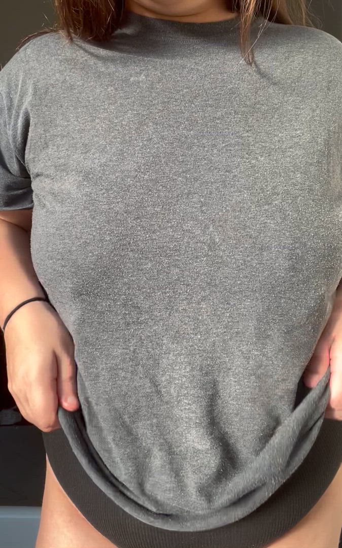 Camilapaige42 <strong>@camilapaige42</strong> in big natural tits titty drop brunette flashing milf wife porn video