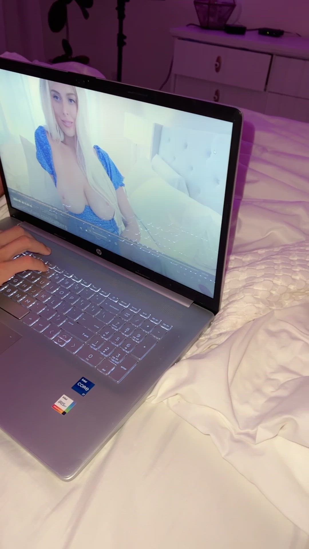 Cat Berg <strong>@catberg</strong> in big natural tits amateur blonde porn video