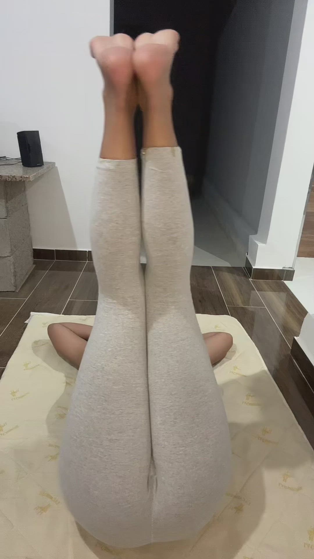 Cataleyaxo <strong>@cataleyaxo</strong> in fetish feet onlyfans latina porn video