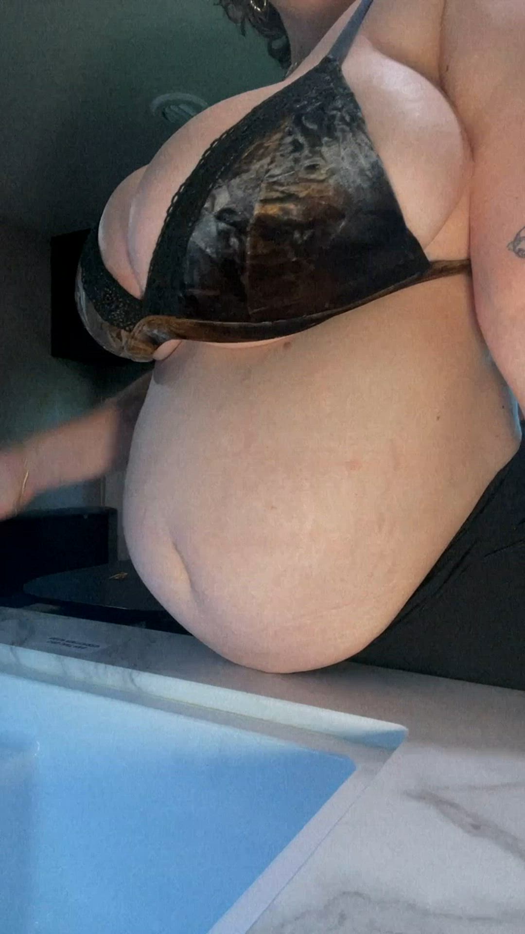 Chanel Frost <strong>@wavychanel</strong> in porn video